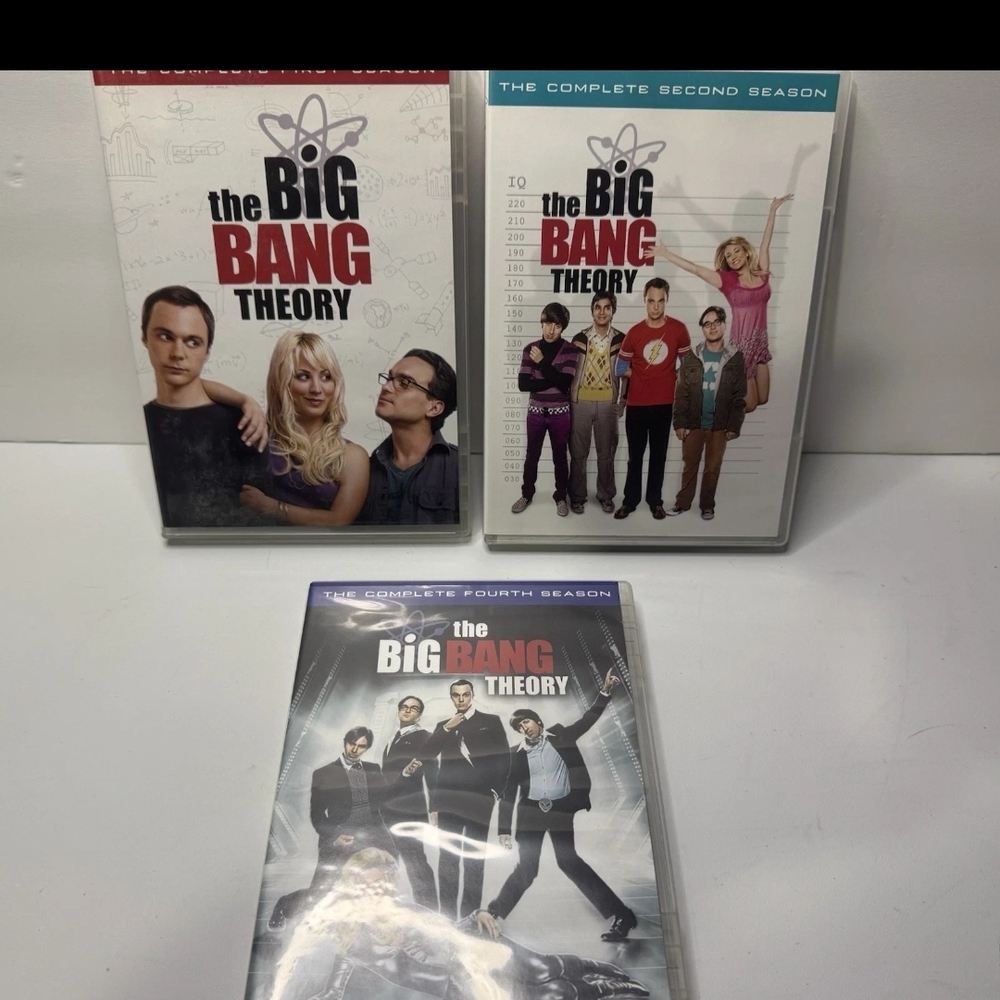The Big Bang Theory Seasons 1,2,4 DVD Set - Multi-Color